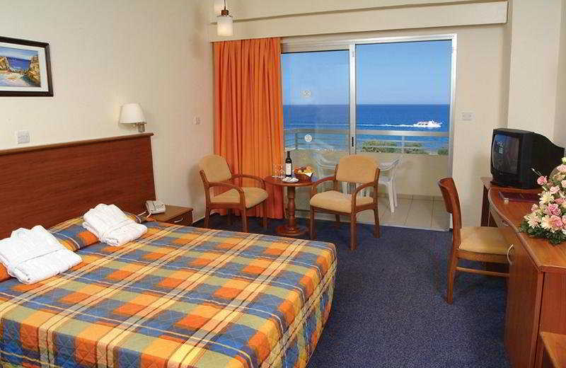 Sentido Kouzalis Beach Hotel Протарас Екстер'єр фото